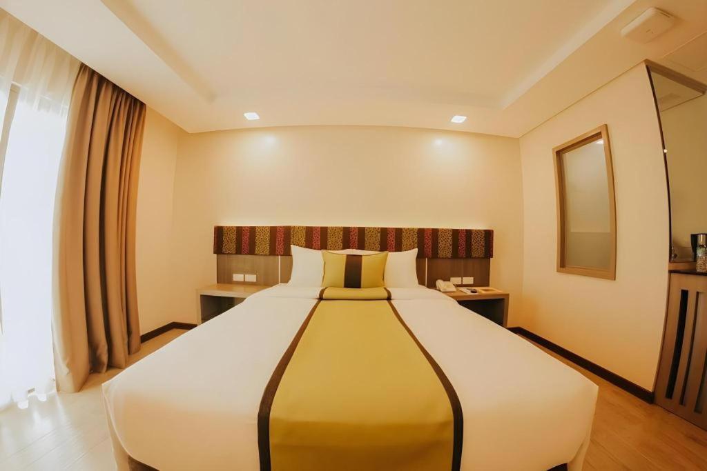 Grand Xing Imperial Hotel Iloilo Exterior foto